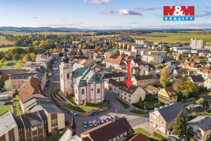 Pronájem obchodního prostoru, Bor, náměstí Republiky, 156 m2