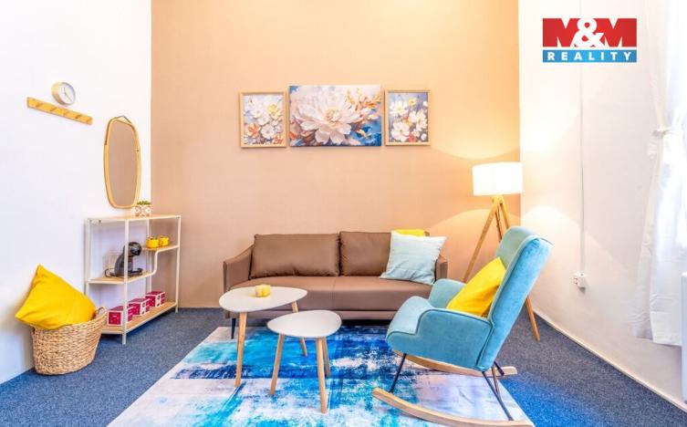 Pronájem obchodního prostoru, Olomouc, Horní náměstí, 15 m2