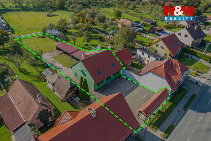 Prodej obchodního prostoru, Velká nad Veličkou, 187 m2