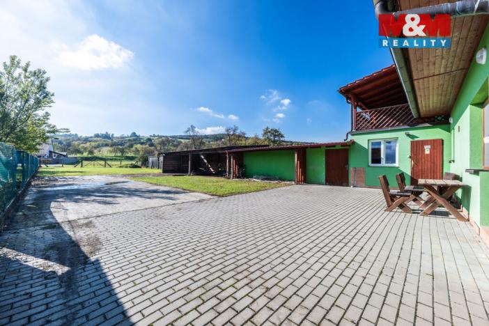 Prodej obchodního prostoru, Velká nad Veličkou, 187 m2