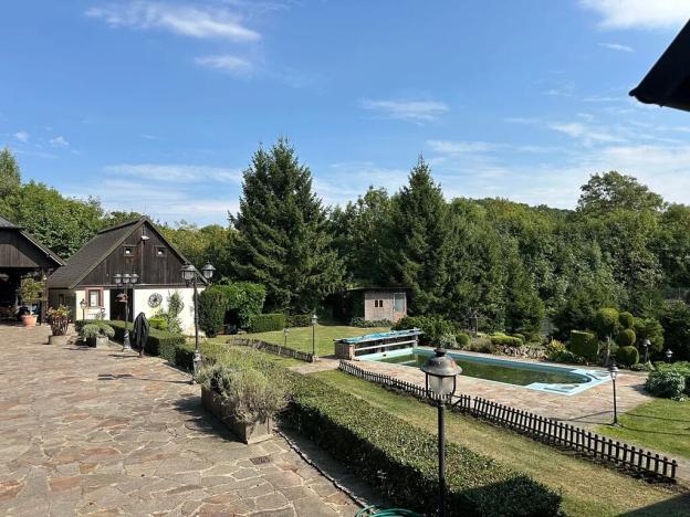 Prodej vícegeneračního domu, Povrly, Lysá, 635 m2