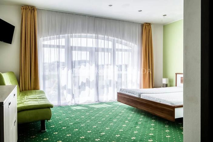 Prodej ubytování, Rosovice, 900 m2