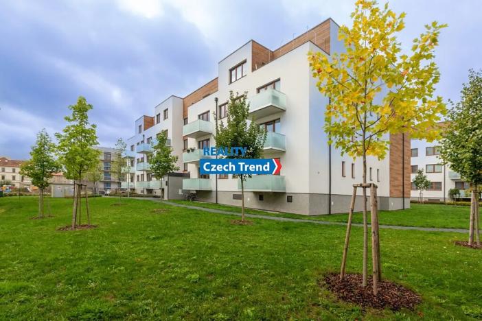 Pronájem bytu 2+kk, Olomouc, Třída Jiřího Pelikána, 59 m2