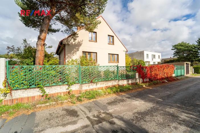 Prodej rodinného domu, Odolena Voda, Nerudova, 103 m2