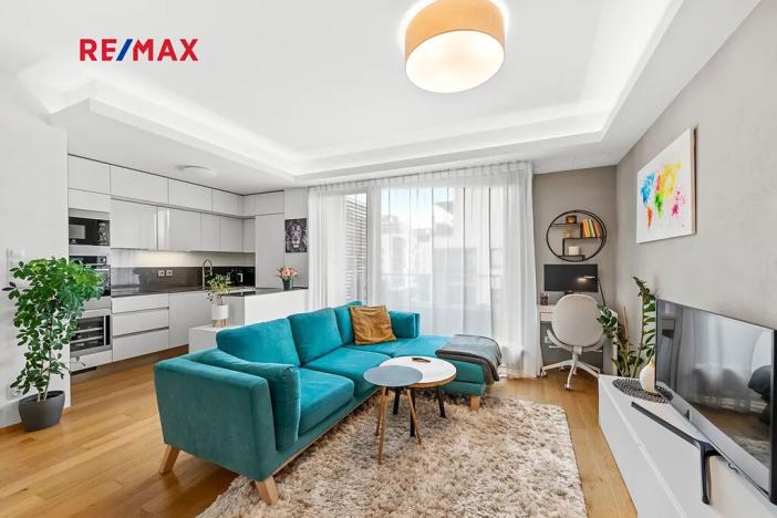 Prodej bytu 3+kk, Praha - Hrdlořezy, Učňovská, 71 m2