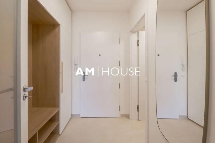 Pronájem bytu 3+kk, Praha - Karlín, Pernerova, 90 m2