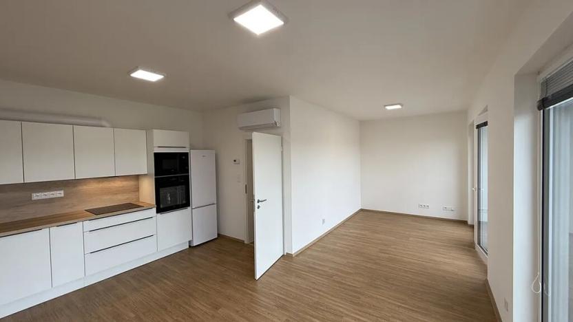 Pronájem bytu 1+kk, Přerov, Čechova, 39 m2