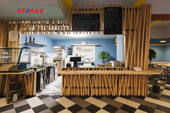 Pronájem restaurace, Praha - Smíchov, Křížová, 236 m2
