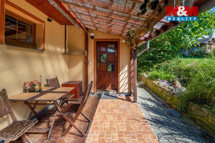 Prodej rodinného domu, Velké Chvojno - Malé Chvojno, 240 m2