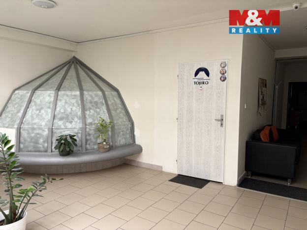 Pronájem kanceláře, Pardubice - Polabiny, Lonkova, 23 m2