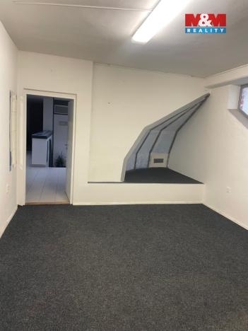 Pronájem kanceláře, Pardubice - Polabiny, Lonkova, 23 m2