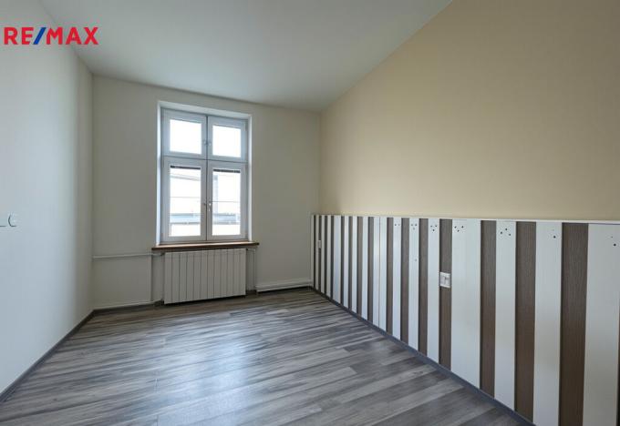 Pronájem bytu 3+1, Opava - Předměstí, Komenského, 70 m2