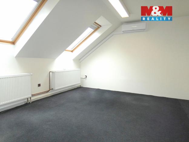 Pronájem kanceláře, Ostrava, Karasova, 29 m2