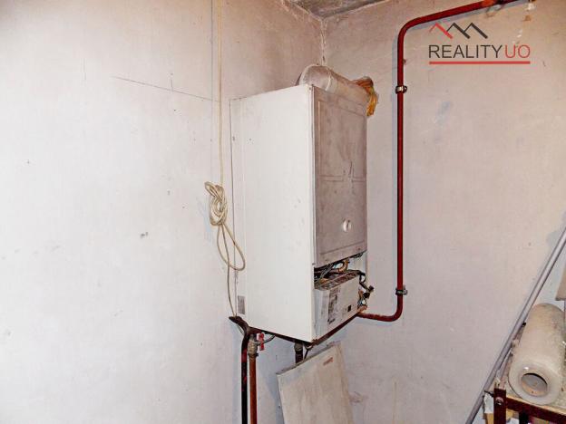 Prodej výrobních prostor, Ostrov, 190 m2