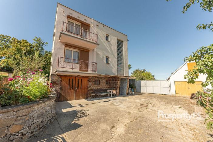 Prodej rodinného domu, Uherčice, 190 m2
