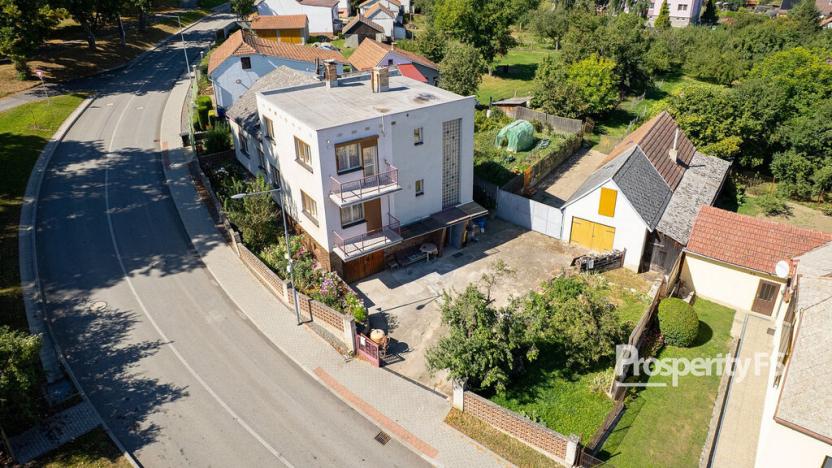 Prodej rodinného domu, Uherčice, 190 m2