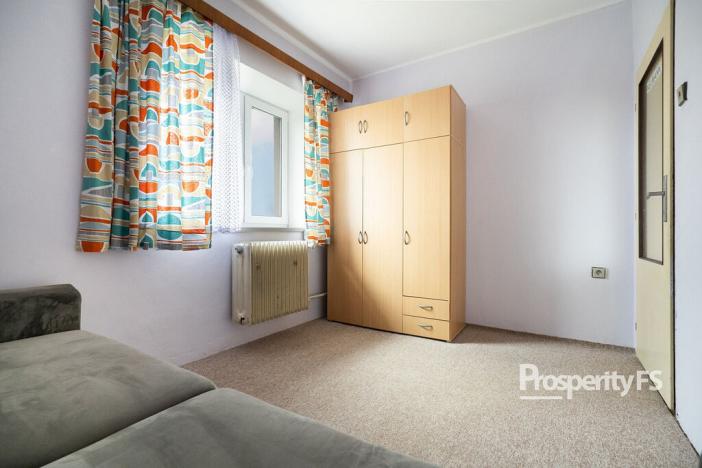 Prodej rodinného domu, Hořešovičky, 256 m2