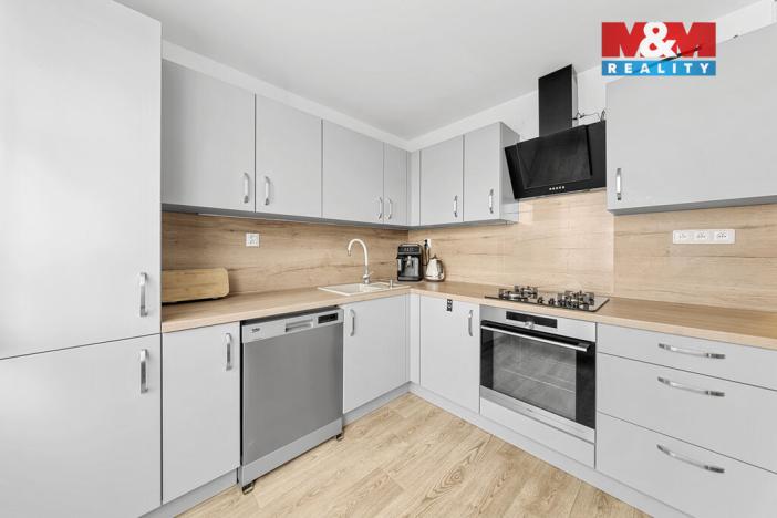 Prodej bytu 3+1, Litvínov - Horní Litvínov, Valdštejnská, 77 m2