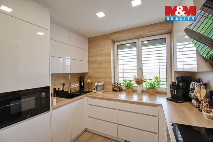 Prodej bytu 3+1, Valašské Meziříčí - Bynina, 70 m2