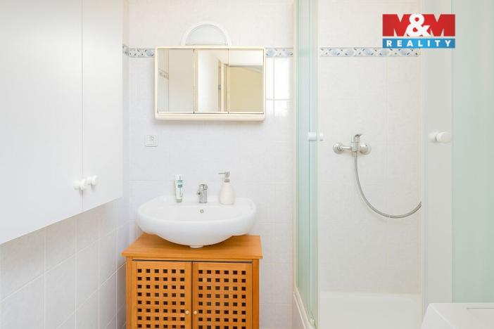 Pronájem bytu 2+1, České Budějovice, Roudenská, 50 m2