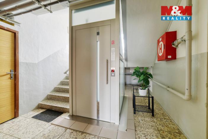 Prodej bytu 3+1, Bor, Nádražní, 67 m2