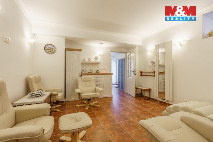 Prodej činžovního domu, Karlovy Vary - Stará Role, Dlouhá, 402 m2