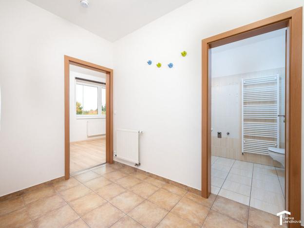 Prodej bytu 2+kk, Pardubice - Nemošice, Nemošická, 60 m2