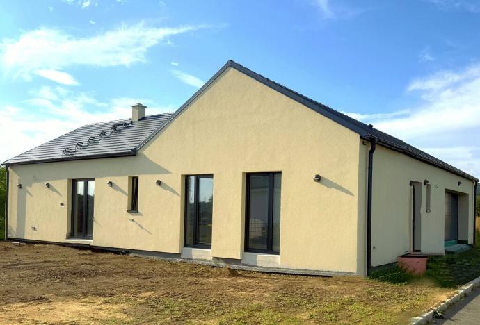 Prodej rodinného domu, Píšťany, 106 m2