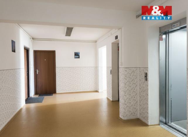 Pronájem bytu 1+kk, Karviná - Hranice, Čsl. armády, 32 m2