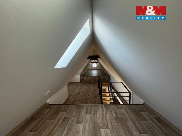 Pronájem bytu 2+kk, Lanškroun - Žichlínské Předměstí, Dobrovského, 80 m2