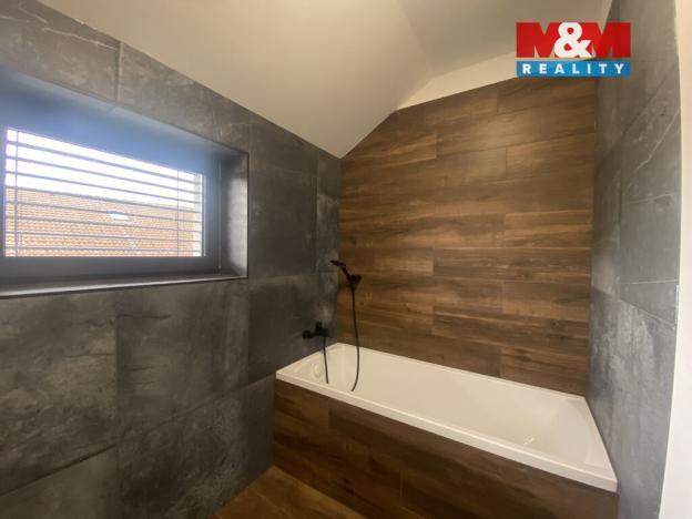 Pronájem rodinného domu, Loučany, 120 m2