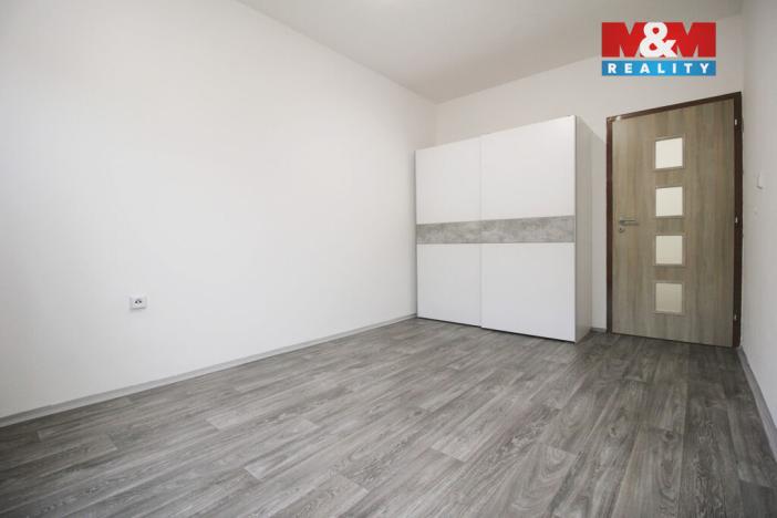 Pronájem bytu 2+kk, Teplice - Nová Ves, Habrová, 43 m2