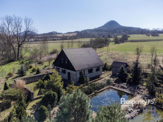 Prodej chaty, Kravaře - Sezímky, 94 m2