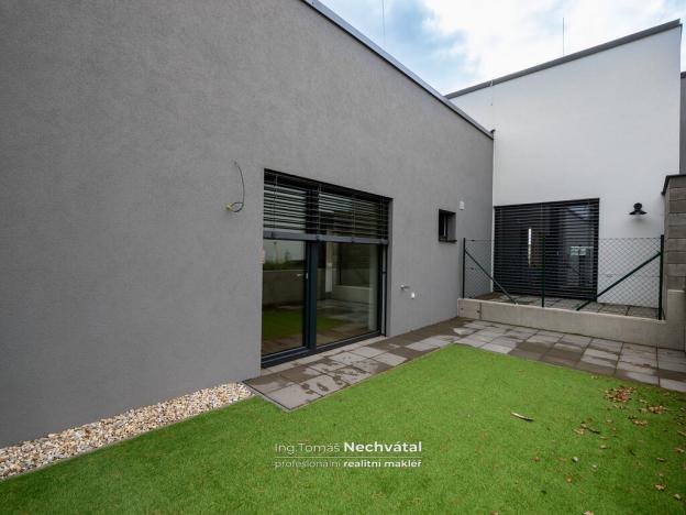 Prodej bytu 1+kk, Nemojany, 32 m2