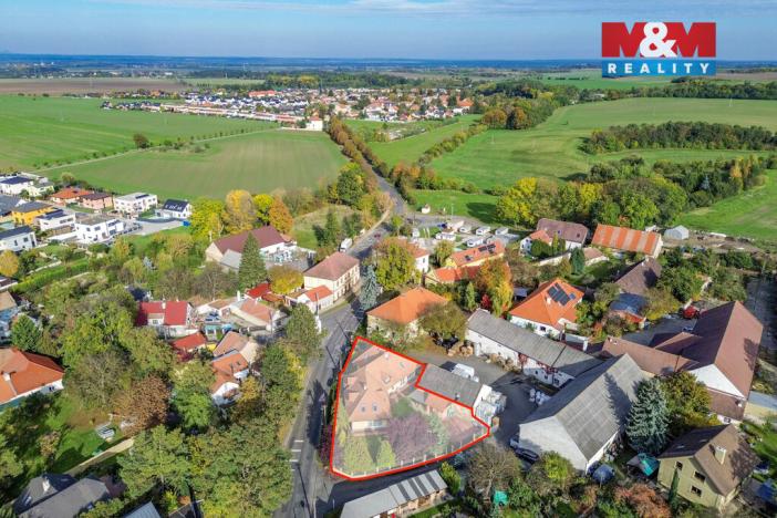 Prodej rodinného domu, Veleň - Mírovice, Na návsi, 478 m2