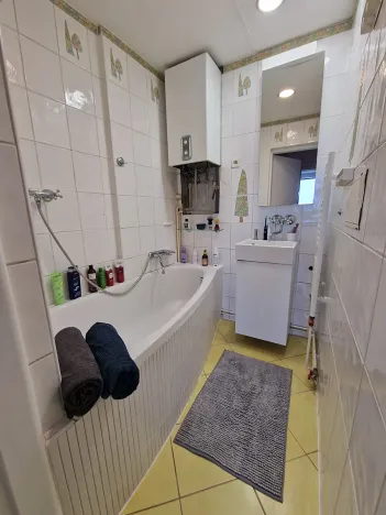 Prodej bytu 3+1, Turnov, Výšinka, 83 m2