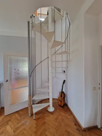 Prodej bytu 3+1, Turnov, Výšinka, 83 m2