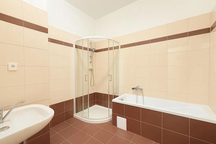 Prodej bytu 5+kk, Milovice, Slepá, 86 m2