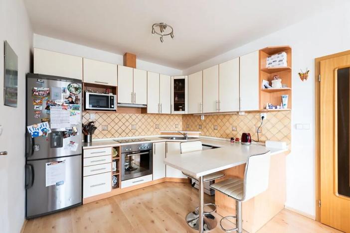 Prodej bytu 3+kk, Líšnice, 68 m2