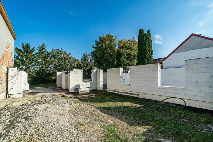 Prodej pozemku pro bydlení, Mochov, 717 m2