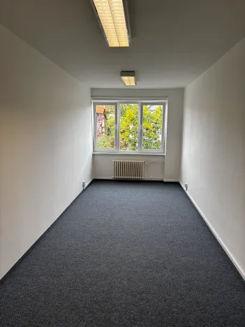 Pronájem kanceláře, Praha - Strašnice, Černokostelecká, 19 m2