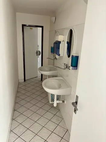 Pronájem kanceláře, Praha - Strašnice, Černokostelecká, 19 m2