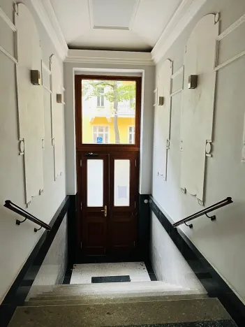 Pronájem bytu 1+1, Praha, 40 m2