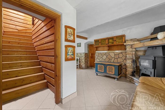 Prodej rodinného domu, Žernov, 220 m2