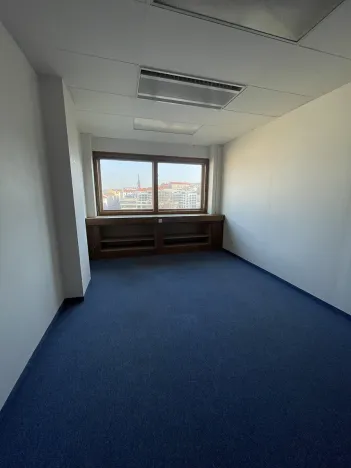 Pronájem kanceláře, Praha - Žižkov, náměstí Winstona Churchilla, 20 m2