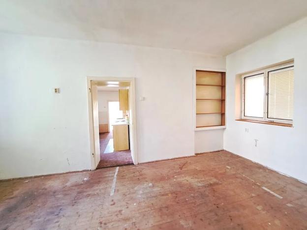 Prodej rodinného domu, Tečovice, 240 m2