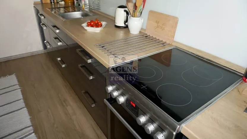 Prodej bytu 4+1, Praha - Jinonice, Bochovská, 98 m2