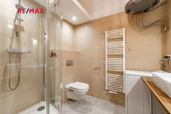 Pronájem bytu 1+1, Praha - Smíchov, Staropramenná, 40 m2