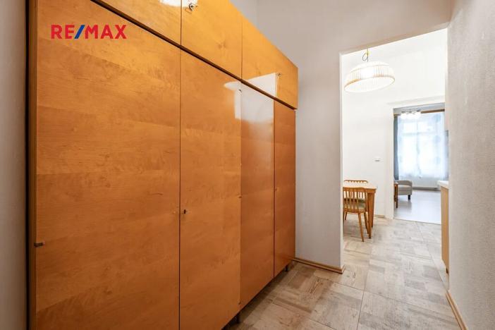 Pronájem bytu 1+1, Praha - Smíchov, Staropramenná, 40 m2