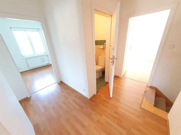 Pronájem rodinného domu, Praha, 230 m2